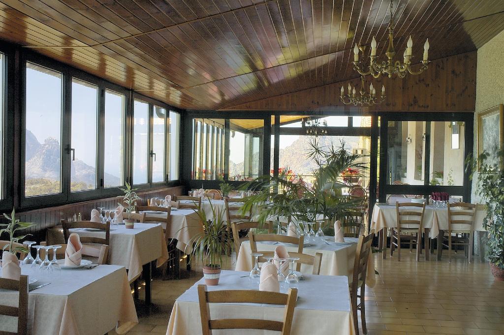 Hotel Aitone Эвиза Экстерьер фото